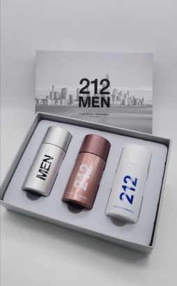 Подарочный набор Carolina Herrera 212 Men 3х30 мл